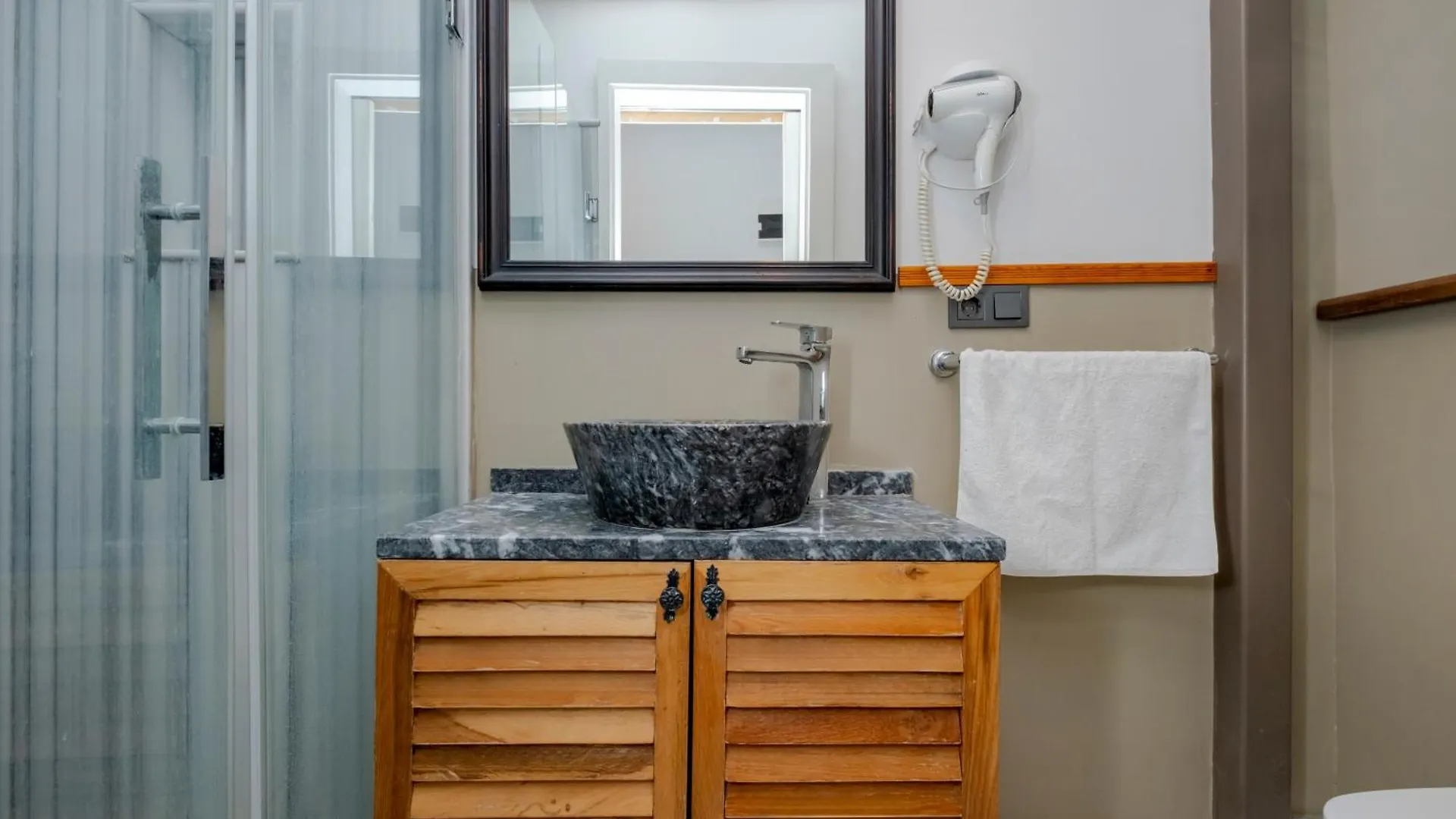 Cihangir Apartments Istanbul Hotell